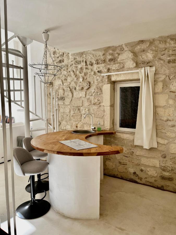 La Maison Plume, Appart Boutique Сен-Реми-де-Прованс Экстерьер фото