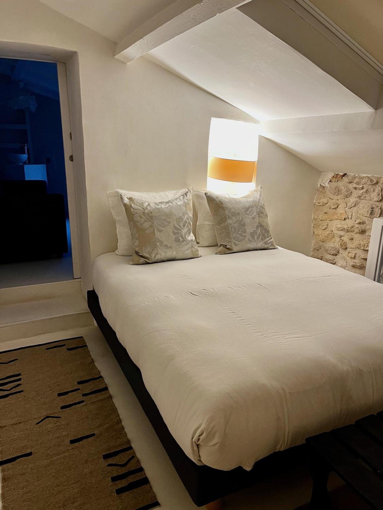 La Maison Plume, Appart Boutique Сен-Реми-де-Прованс Экстерьер фото